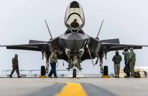 Emekli Tümgeneral Karataş'tan çarpıcı sözler! F-35'leri almamamız Allah'ın bir lütfu