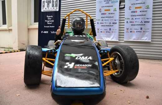 İTÜ'lü öğrenciler sürücüsüz ve elektrikli otomobil tasarladı! 180 km hıza çıkabiliyor