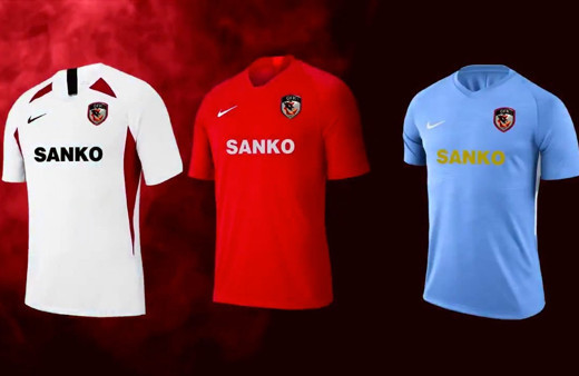 Gazişehir Gaziantep'te yeni sezon formaları tanıtıldı