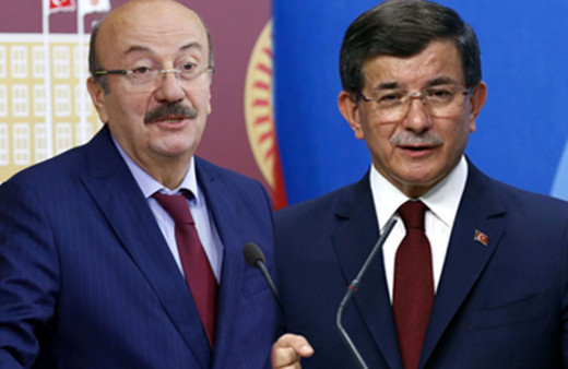 CHP'li Bekaroğlu Davutoğlu'na böyle sordu: Hani pişmanlık, nerede özür?