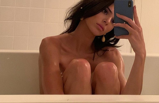 Kendall Jenner, Türk fotoğrafçı Mert Alaş'a soyundu
