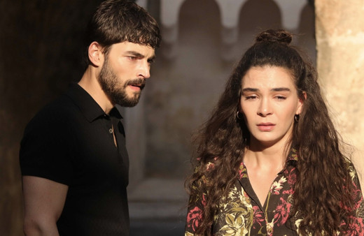 Hercai'nin Reyyan'ına bakın! Öyle bir değişti ki Ebru Şahin'i gören tanıyamadı!