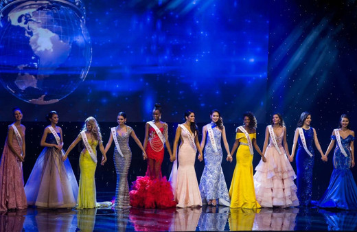 Güzellik kraliçesi ABD'de İslami örtünmeyi eleştirdi! Tacı elinden alındı