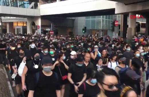 Hong Kong'da protestolar devam ediyor