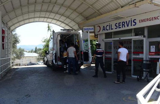 Edremit'te polis memuru ile işletmeci arasında şezlong çatışması! Biri öldü diğeri ağır yaralı