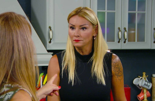 Pınar Altuğ ormanlık alanda farkına vardı! Ağaçların arkasında saklananları ifşa etti