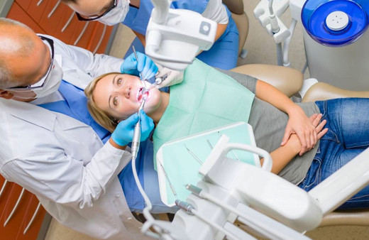 Diyabet hastaları dikkat! Diş uzmanları sizi özellikle uyarıyor