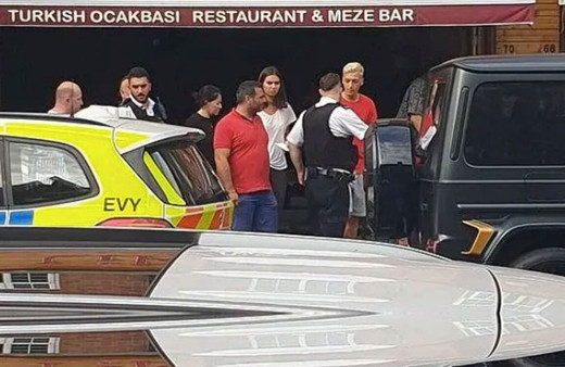 Mesut Özil ve Sead Kolasinac'a bıçaklı saldırının nedeni belli oldu