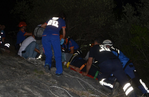 Samsun'da kayalıklarda selfie merakı sonu oluyordu