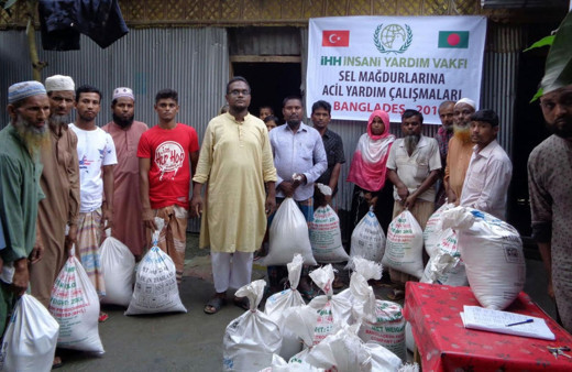 Selin vurduğu Güney Asya’ya yardım