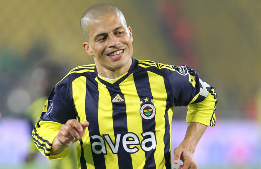 Alex de Souza futbola geri dönüyor