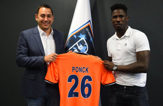 Başakşehir'den savunmaya takviye