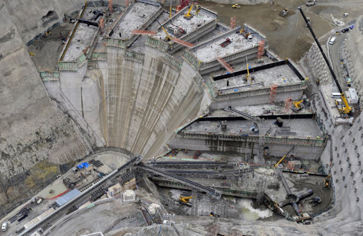 Artvin'de yapımı süren Türkiye'nin en yükseği dünya üçüncüsü olan baraj 2021'de üretime başlıyor