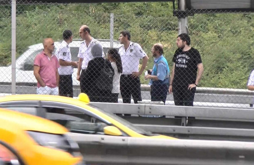 Metrobüs'te 14 yaşındaki kız çocuğuna taciz iddiası