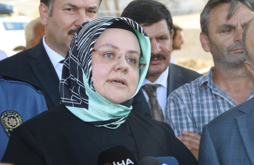 Düzce'deki KOBİ'lere destek kredisi! Bakan Selçuk'tan afetzedelere bir güzel haber daha geldi!