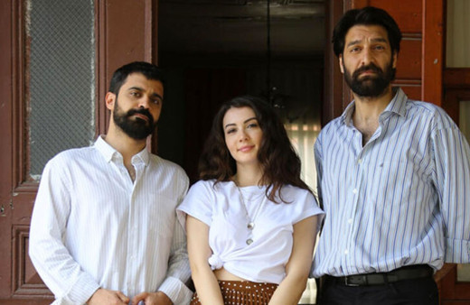 Afili Aşk'ta flaş gelişme bedellisi biten ünlü oyuncu diziye geri dönüyor