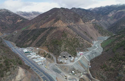 Zigana Tüneli’nde yüzde 63 seviyesine ulaşıldı