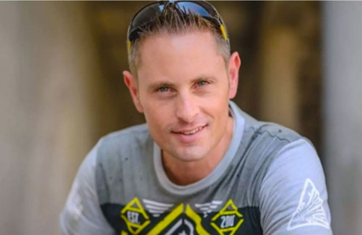 11 milyon abonesi bulunan ünlü Youtuber feci kazada hayatını kaybetti