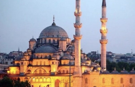 Cuma selası ve ezanı arasında okunacak dualar hangisi?