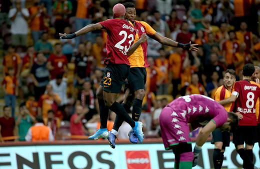 Galatasaray hazırlık maçında Panathinaikos'u devirdi