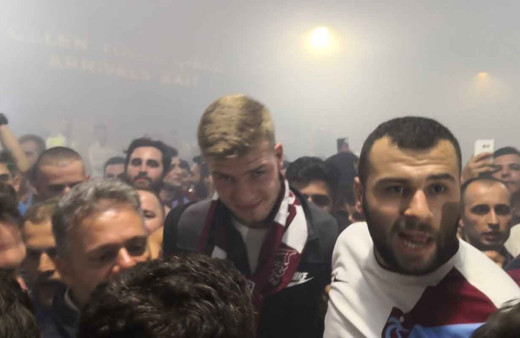 Alexander Sörloth Trabzon'da çoşkuyla karşılandı