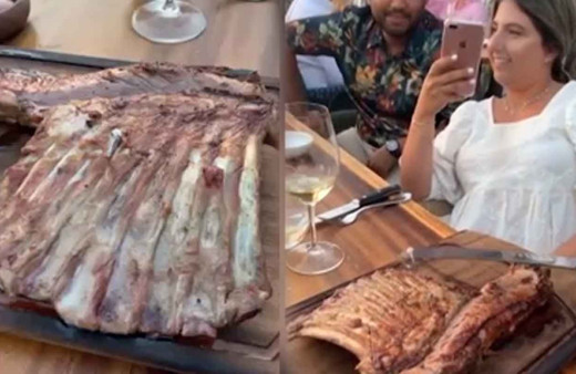 Nusret’te evlilik teklifi: Etin üzerinde tektaş!