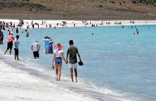 Uzmanından 'Salda Gölü' uyarısı! 'Ayakkabıyla giriş yasaklansın'