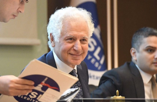 Fatih Altaylı yazdı Şişli'de başkan duruma el koydu, yeniden Arnavut kaldırımı döşetti