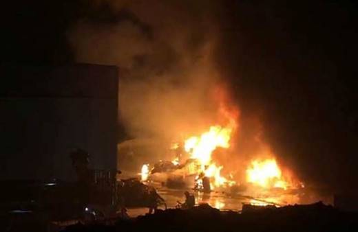 Denizli OSB'de bulunan fabrikada korkutan yangın! Patlamalar yaşanıyor!