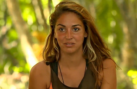 Survivor'ın güzeli Berna Keklikler'den iddialı havuz pozu! 'Havuz güzeli'
