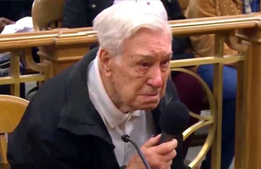 Tam 96 yaşında! Aşırı hız yapan yaşlı adamın yargılanması olay yarattı