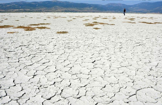 Akgöl Karagöl Tecer kurudu! Burdur Gölü alarm veriyor
