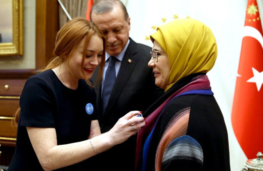 Suudi Arabistan veliahtı Prens Selman'ın aşkı ortaya çıktı Lindsay Lohan ile birlikte