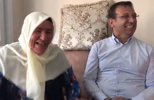 Ekrem İmamoğlu  'sana oy vermem' diyen teyzeye gitti sansürsüz diyaloglar müthiş