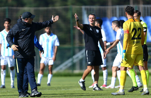 Gazişehir Gaziantep'in hazırlık maçı yarıda kaldı