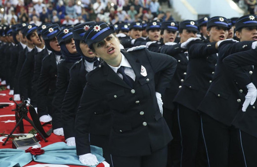 Polis olmak için başvurular başladı! İşte son başvuru zamanı