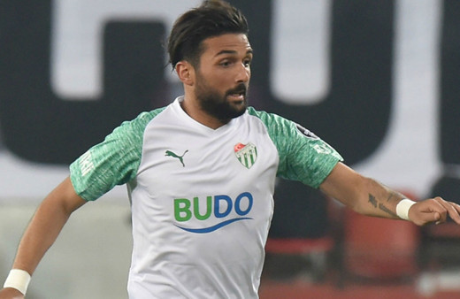 Fenerbahçe ve Beşiktaş'ın istediği Umut Meraş'tan transfer isyanı