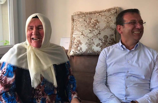 Sana börek yaparım ama oy vermem demişti! İmamoğlu ziyaret etti