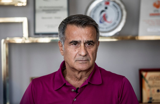 Şenol Güneş: Her kulübe eşit mesafedeyim