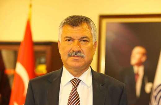 Adana Belediye Başkanı Karalar'dan şiveli çıkış: Yeter lo