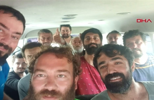 Nijerya'da kaçırılan Türk denizciler bayram sabahı Türkiye'de olacak