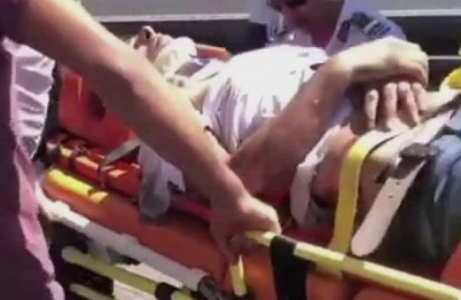 İstanbul Şirinevler'de bir genç metrobüsün altında kaldı