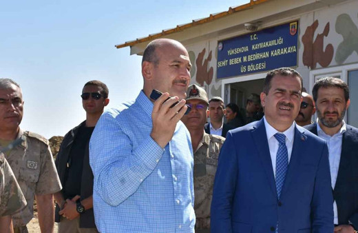 Erdoğan Yüksekova Üs Bölgesi'ndeki askerlerin Kurban Bayramı'nı tebrik etti