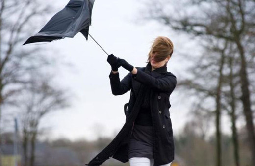 Manisa'ya kuvvetli rüzgar ve fırtına uyarısı