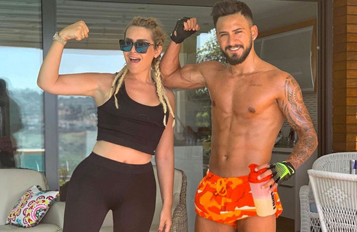 Selin Ciğerci bebek sahibi oluyor taşıyıcı anneyle dudak uçuklatan fiyata anlaştı