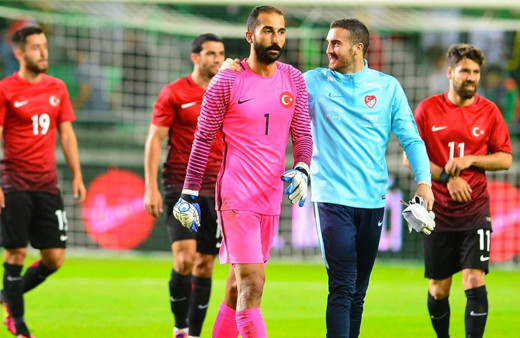 Beşiktaş Karius'un alternatifini buldu Volkan Babacan'la anlaştı