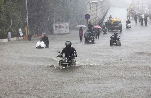 Hindistan'da sel ve heyelan felaketi! Ölü sayısı 282'ye yükseldi