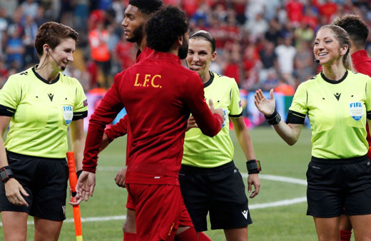 Kadın hakem Stephanie Frappart Liverpool Chelsea Süper Kupa finaline damga vurdu geçer not aldı