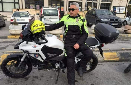 Sancaktepe'de motosikletli trafik polisi şehit oldu