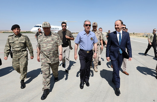 Hulusi Akar: Merkez tam kapasite ile haftaya başlayacak